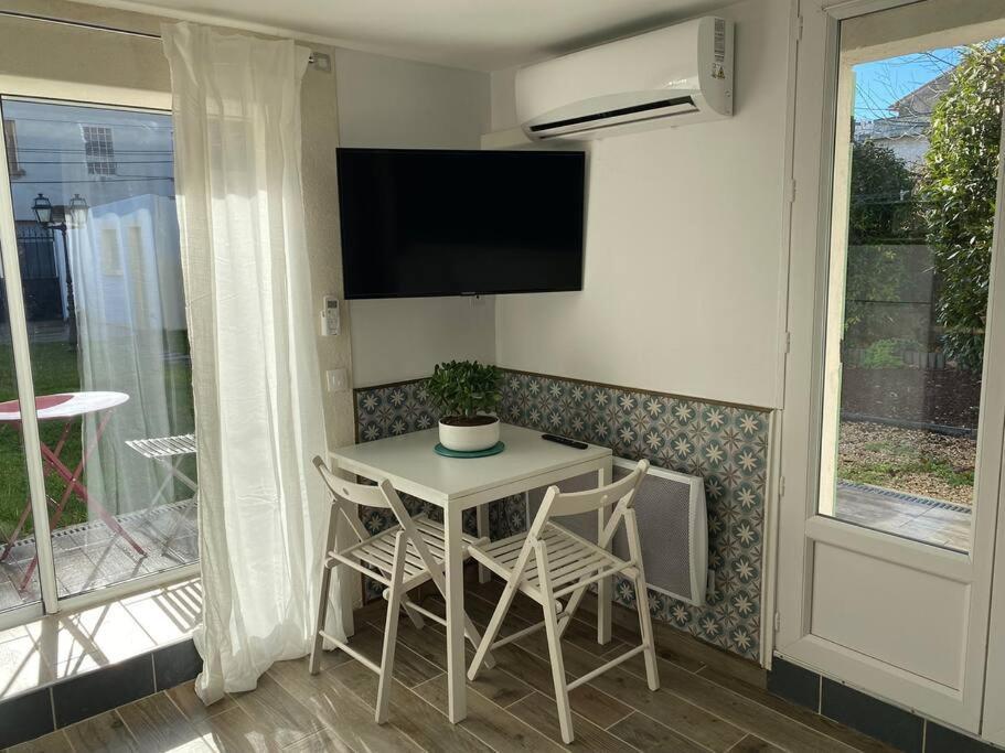 Charmant Studio Avec Jardin أفينيون المظهر الخارجي الصورة